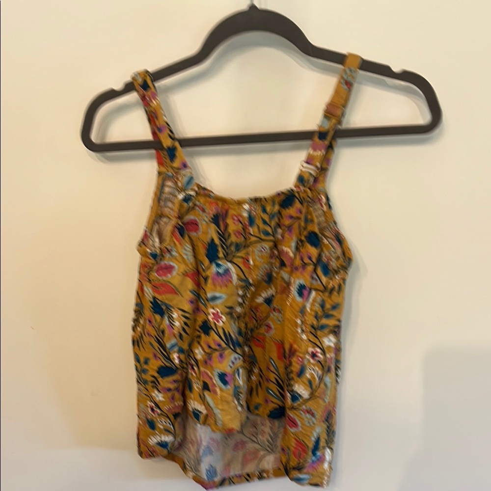 JOYSPUN Smocked Sleeveless Tank Top - Picture 3 of 3